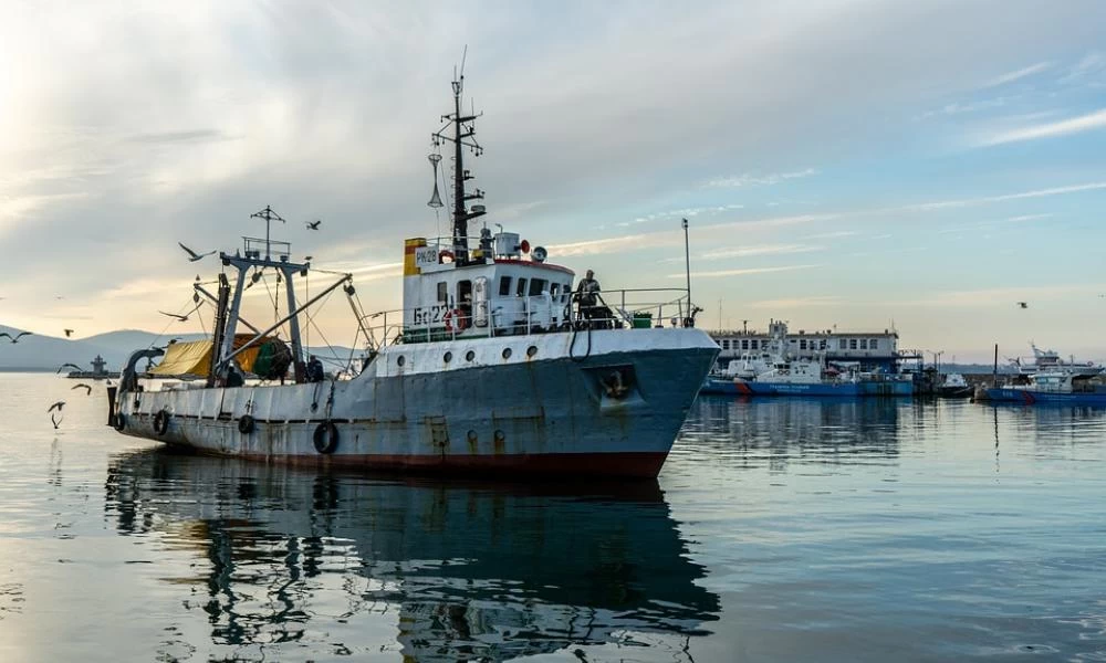 Απίστευτη απάντηση της Αθήνας: ''Τα τουρκικά αλιευτικά βρίσκονται σε διεθνή ύδατα''